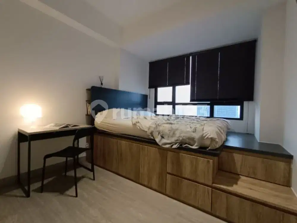 Full Furnished, Apartemen, di Apartemen Hyde Residence Collins Boulevard