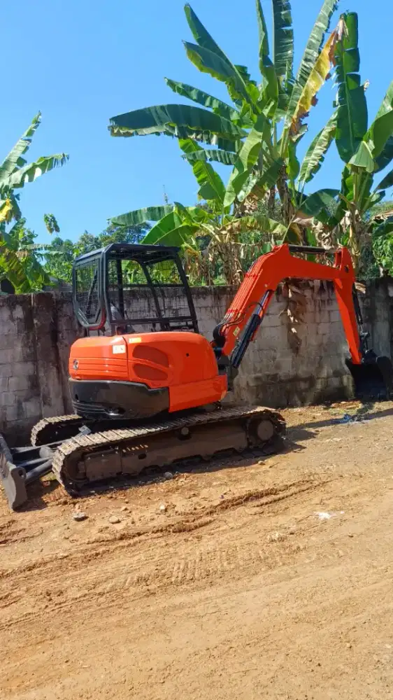 Jual eksavator bego
