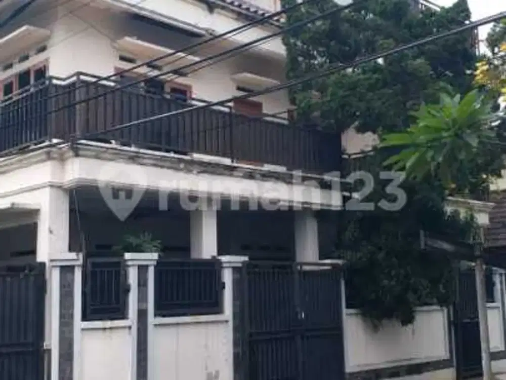 Dijual Rumah 2,5 Lantai - Kalibata SHM Atas Nama Pribadi