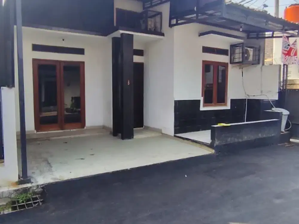 Rumah Strategis 8 Menit ke RS Mitra Keluarga Jatiasih Siap KPR J-47419