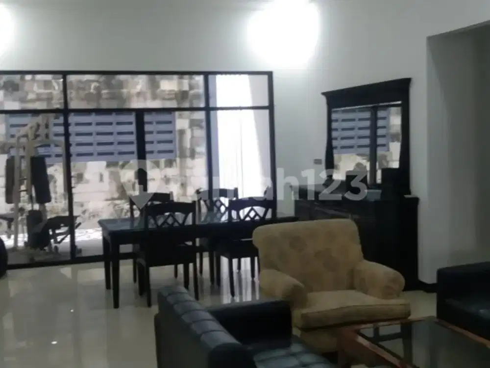 Siap Huni, Rumah, 2 Lantai, SHM, di Pondok Labu