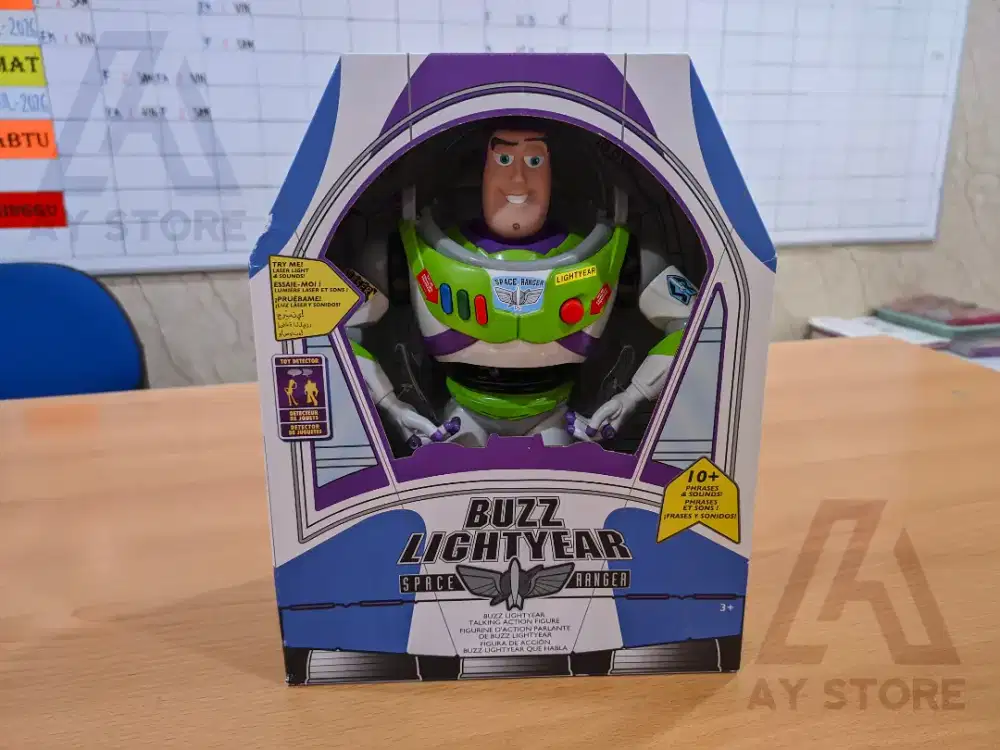 Buzz lightyear toy story original Disney store