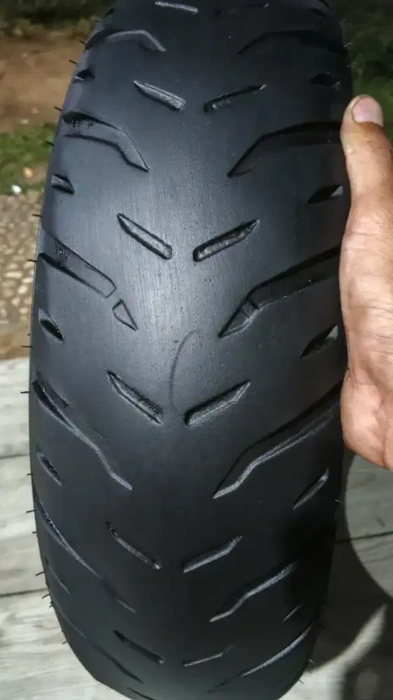 Ban Copotan Michelin ukuran 120/70 ring 14
