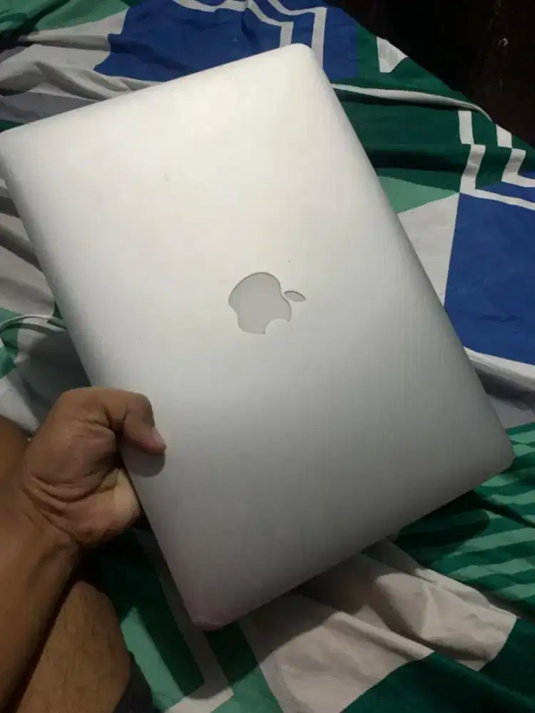 MacBook air  ram 4
