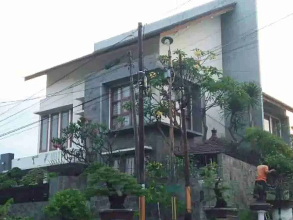 Rumah 2 lantai Mewah Dekat Bandara di Wologito Semarang Barat