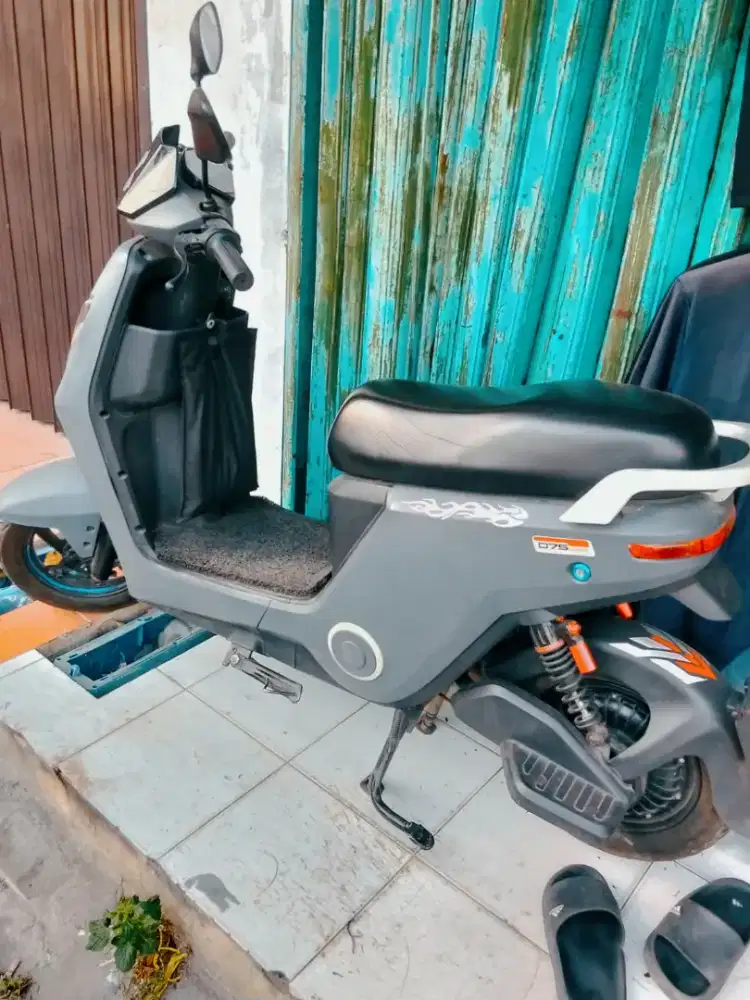 Sepeda listrik uwinflay D75
