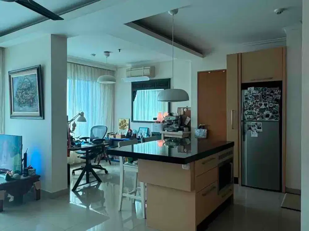 spesialis apartement hamptons park 2 bed besar golf view