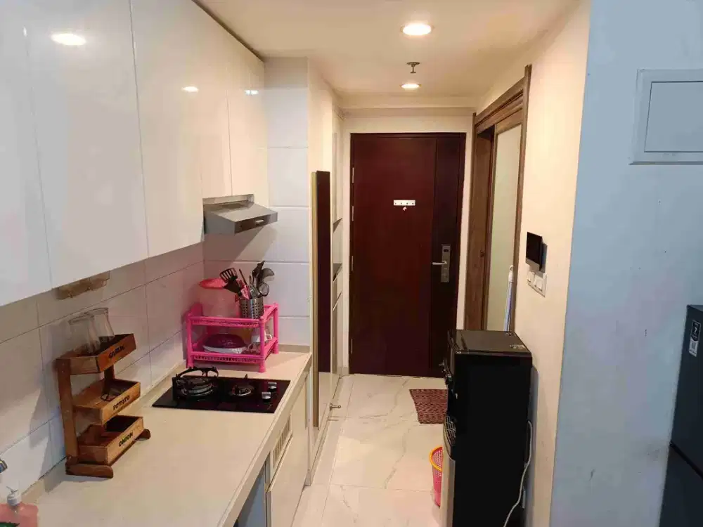 Jual Rugi Apartemen Skyhouse BSD Studio Furnished