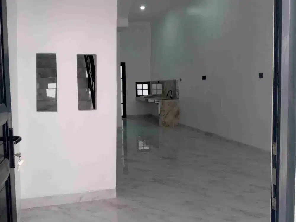 Dijual rumah tingkat siap huni Harapan Indah Bekasi