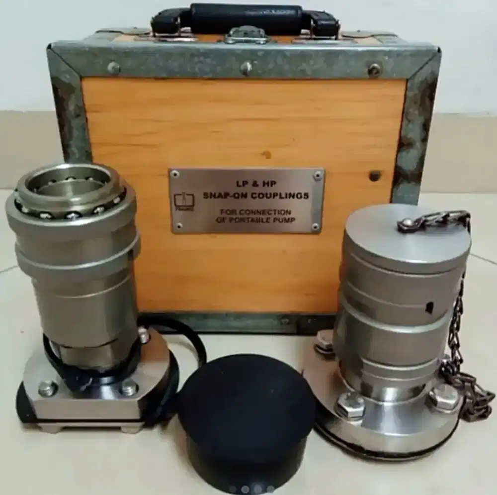 SNAP-ON COUPLINGS