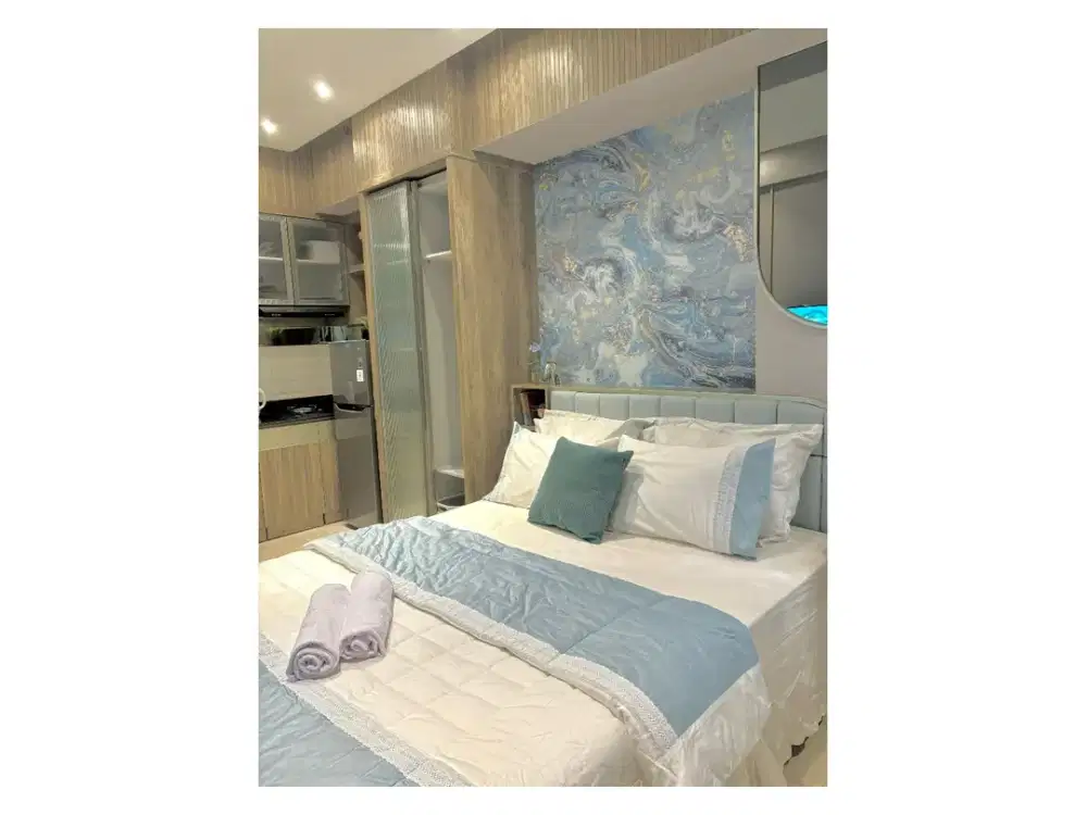 Disewakan harian apartemen Benson studio full furnish mewah lantai 8