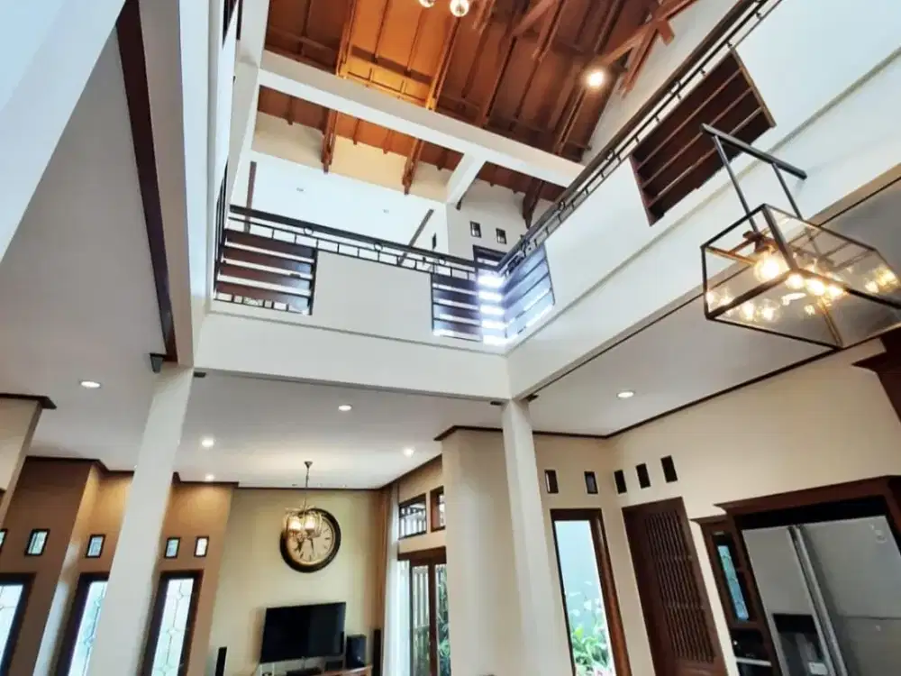 Rumah Lux Cozy Homy Full Furnish di Setra Sari Bandung Utara