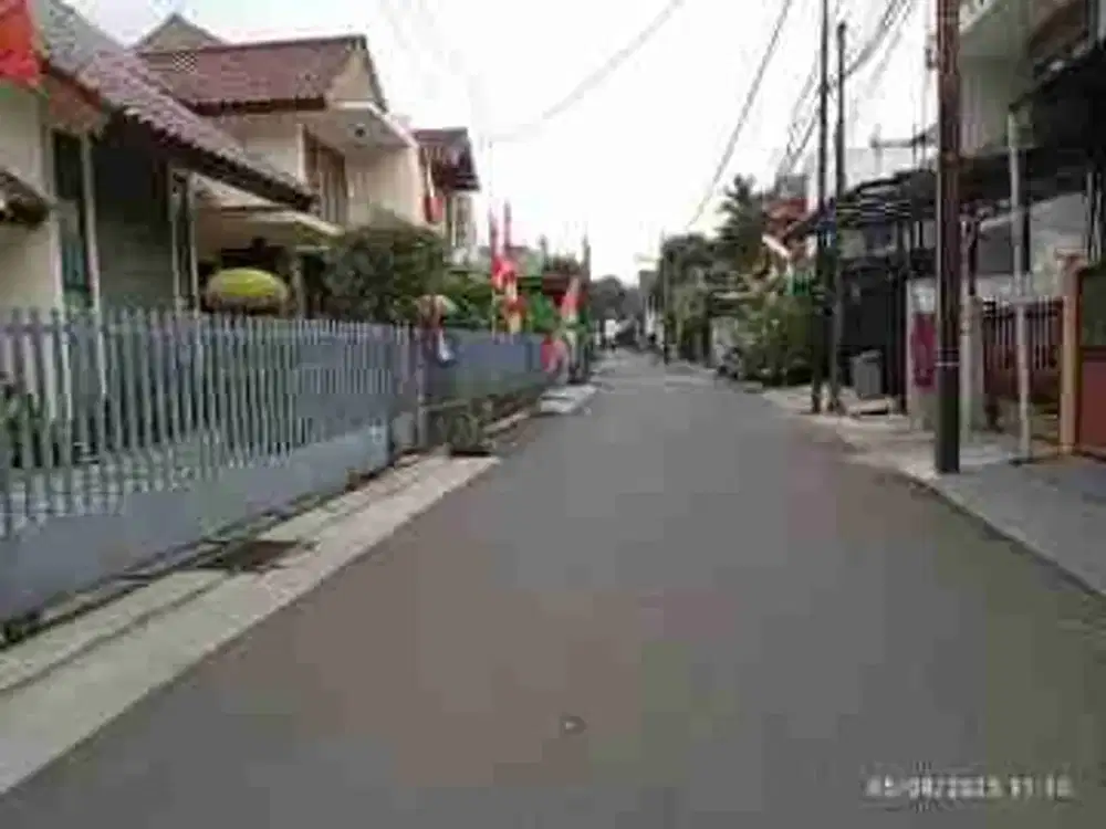 Rumah Lokasi Istimewa Dekat Jln Raya Pondok Kelapa Sangat Rekomended