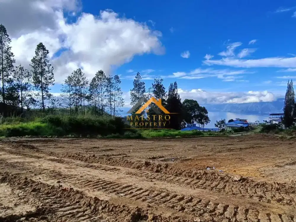 Dijual Tanah Kosong Uk. 2,8 Ha view Danau Toba Jalan Besar Sapo Juma Tongging