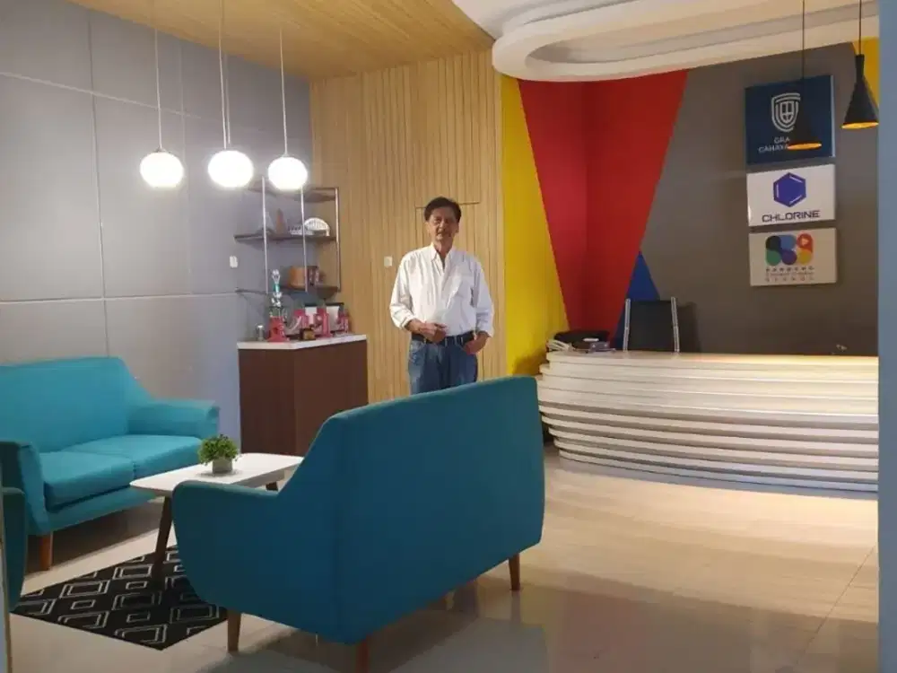 BRAGA, RIAU, DJUANDA. RUKO KOMERSIAL DI PUSAT KOTA BANDUNG