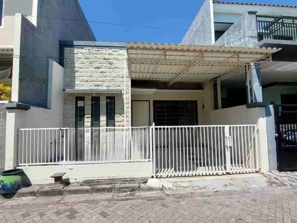 Disewakan Rumah Pakuwon City Siap Huni 1 Lantai