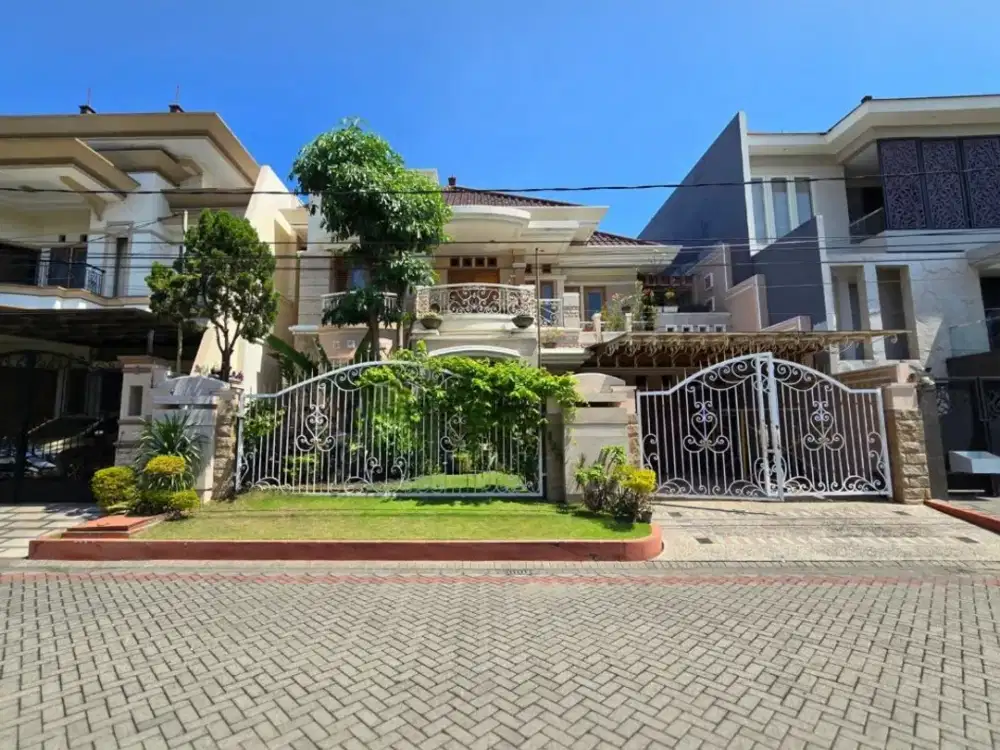 Rumah Araya  STRATEGIS SIAP HUNI BOULEVARD