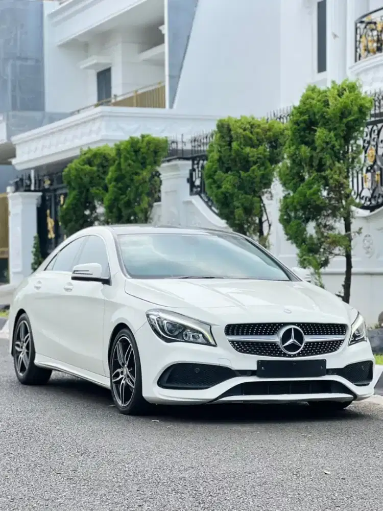 MERCEDES-BENZ CLA 200 TAHUN 2018