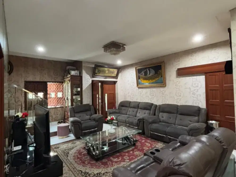 Banjir Bonus! Rumah Alamanda JGC Full Furnish + Free AC & Water Heater