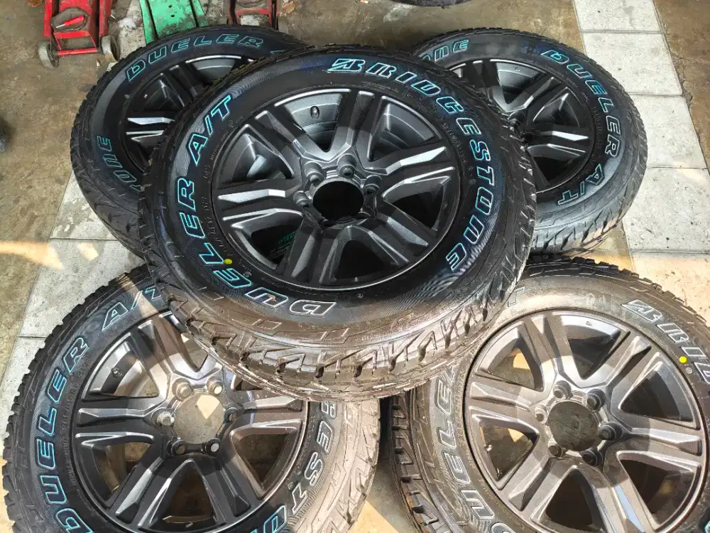 Jual vleg OEM hiluk R17 vleg scend ban baru bregestone dueler A/T 5bji