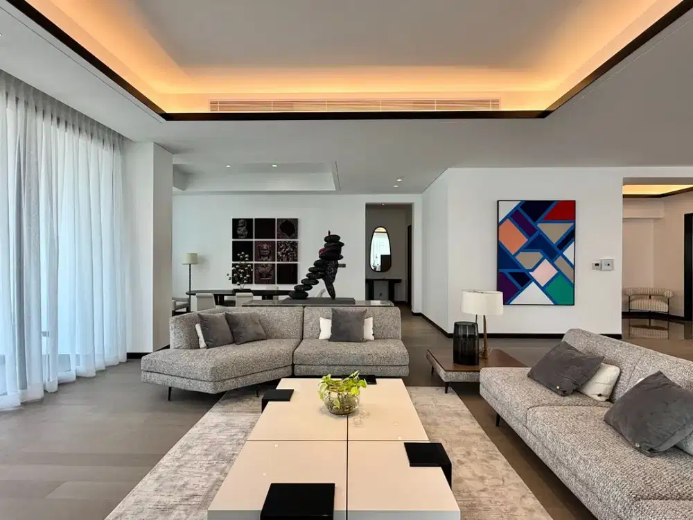 For Sale Apartement Regent Residences 4BR