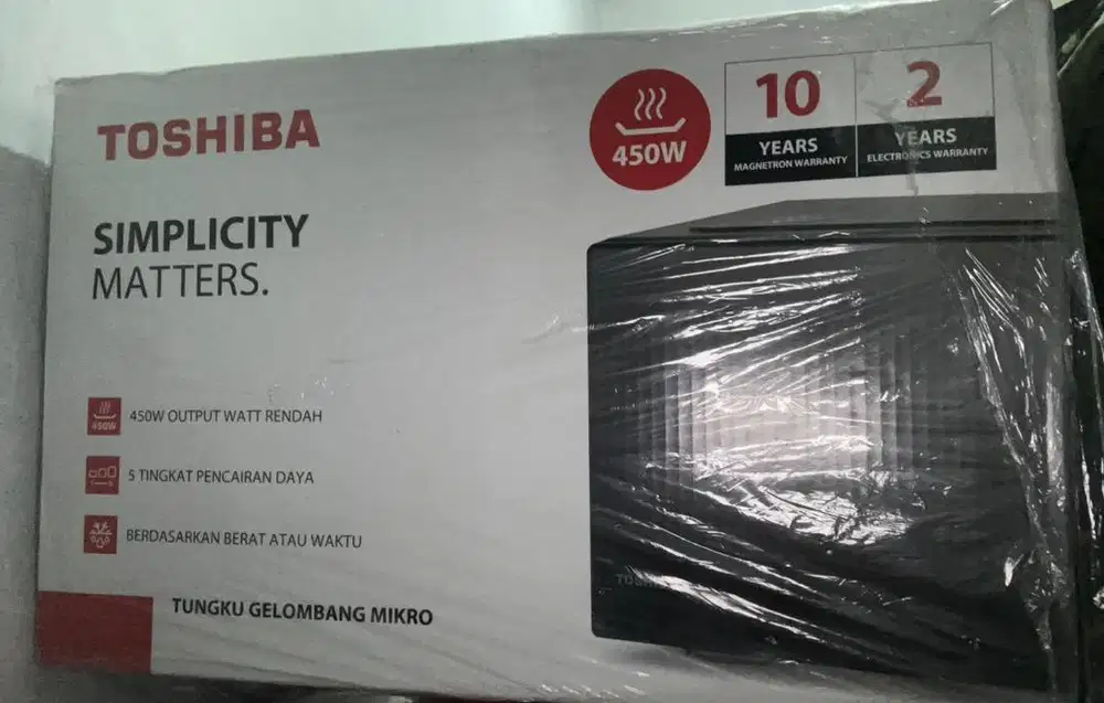 Microwave Baru, belum lepas plastik.
