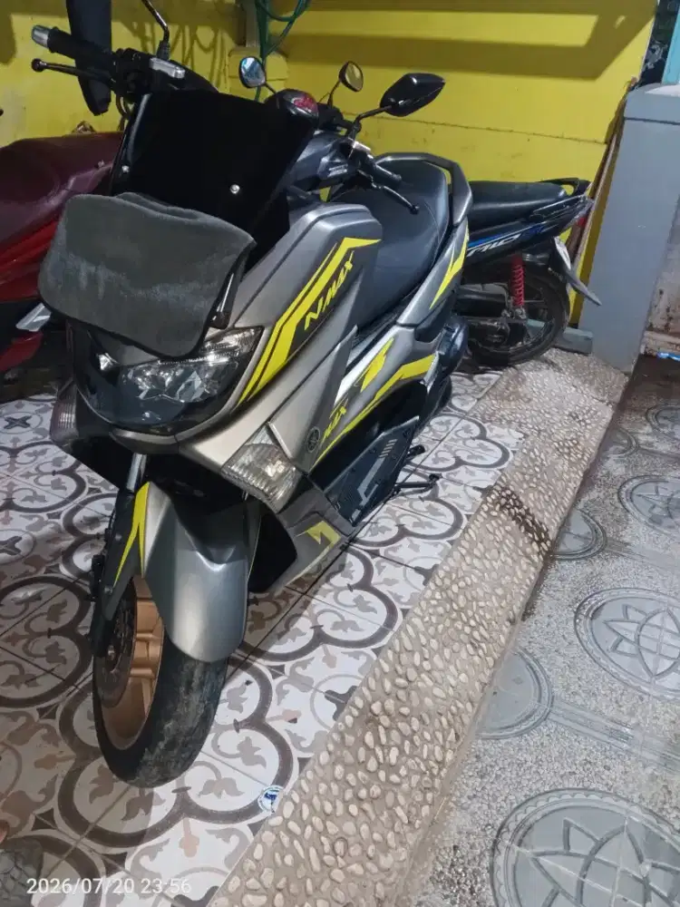 NMAX 2019 km low..30rb