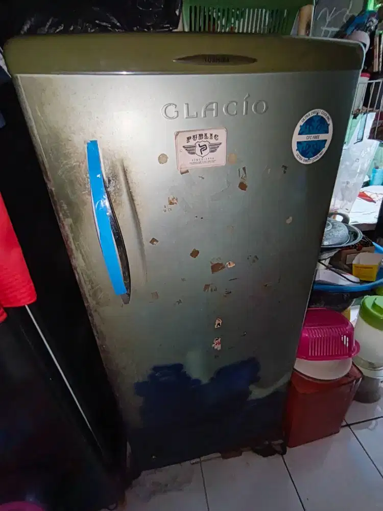 Kulkas Toshiba Glacio 1 Pintu (Bekas)