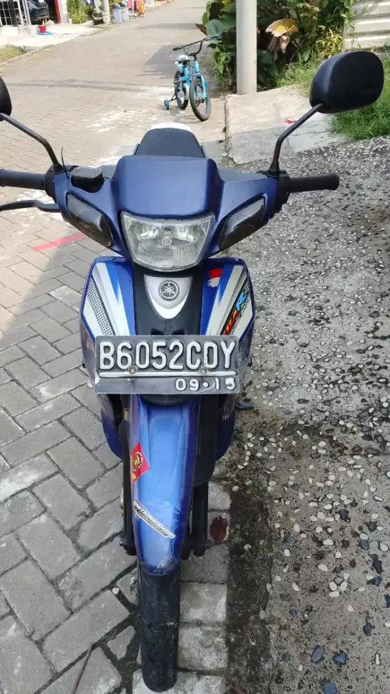 Di jual vega r thn 2005 mesin bagus body ori