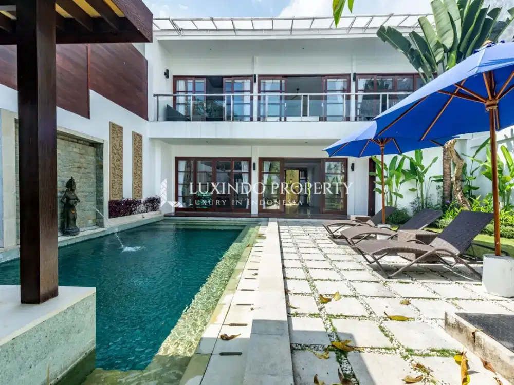 DIJUAL VILLA DENGAN 3 KAMAR TIDUR DI KUNTI, SEMINYAK
