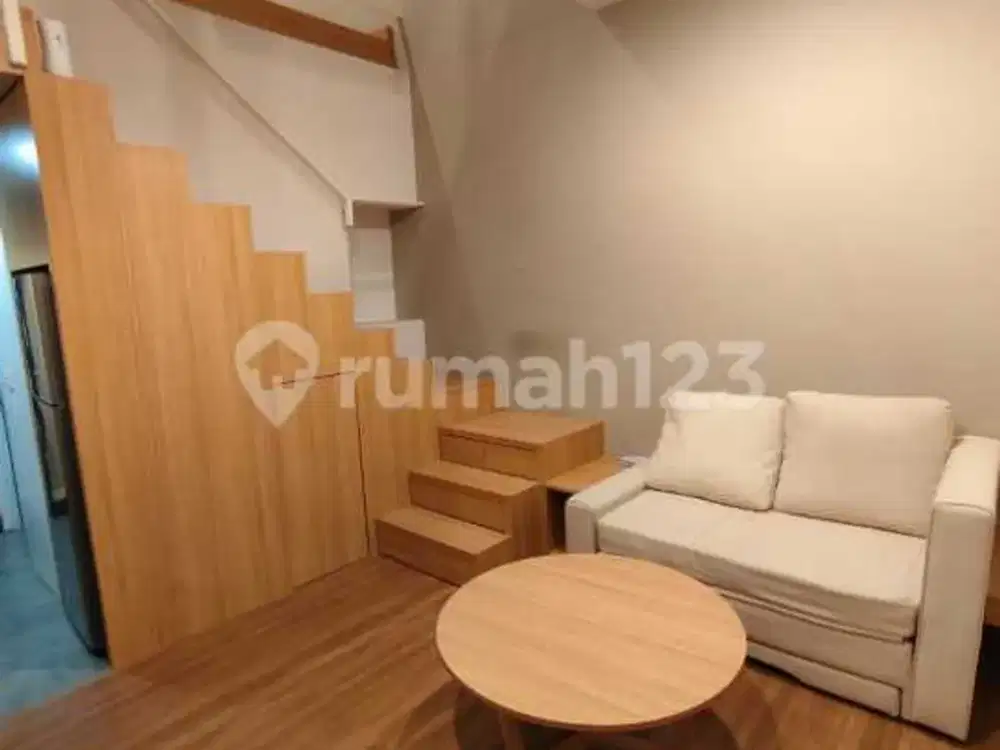 Full Furnished, Rumah, 2 Lantai, di Fleekhauz