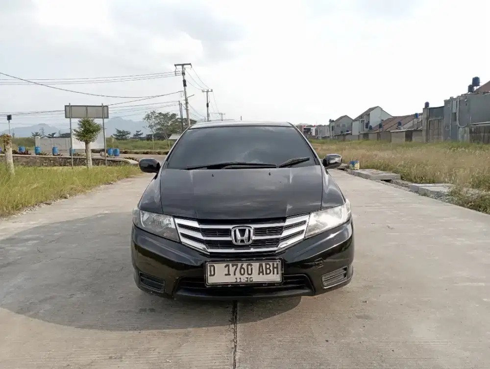 Honda city s matic 2013 dp 10 jt