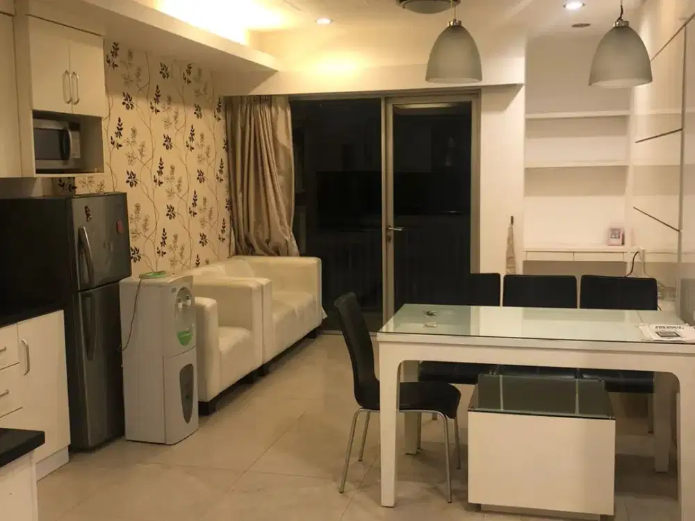 Dijual cepat Apartemen di pusat bisnis Jakarta.
