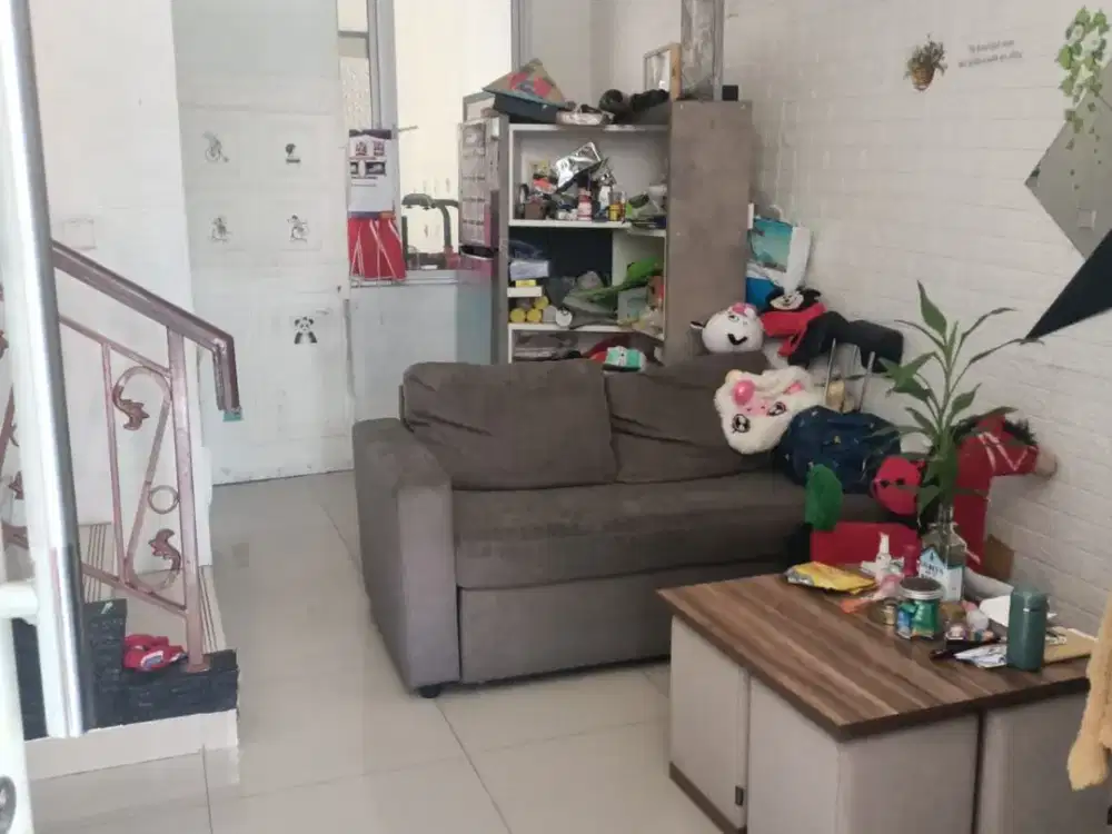 Rumah 2 Lantai Ideal Keluarga di Cluster La Seine JGC Cakung