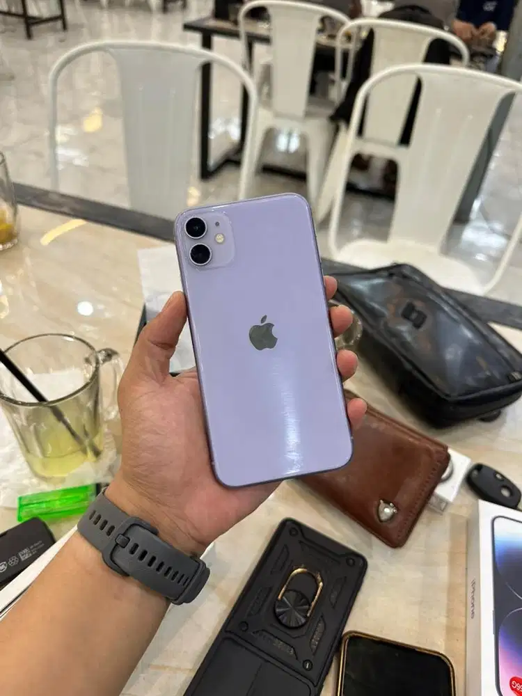 Iphone 11 128GB Beacukai BH 100% Like New