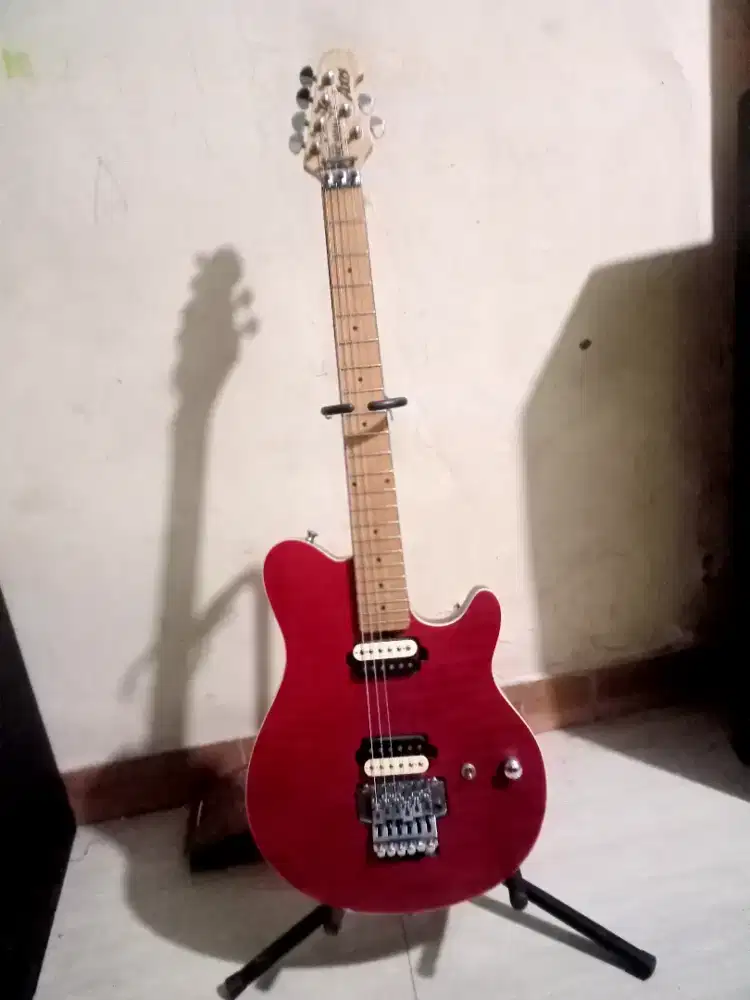 Gitar  Elektrik Musicman Axis