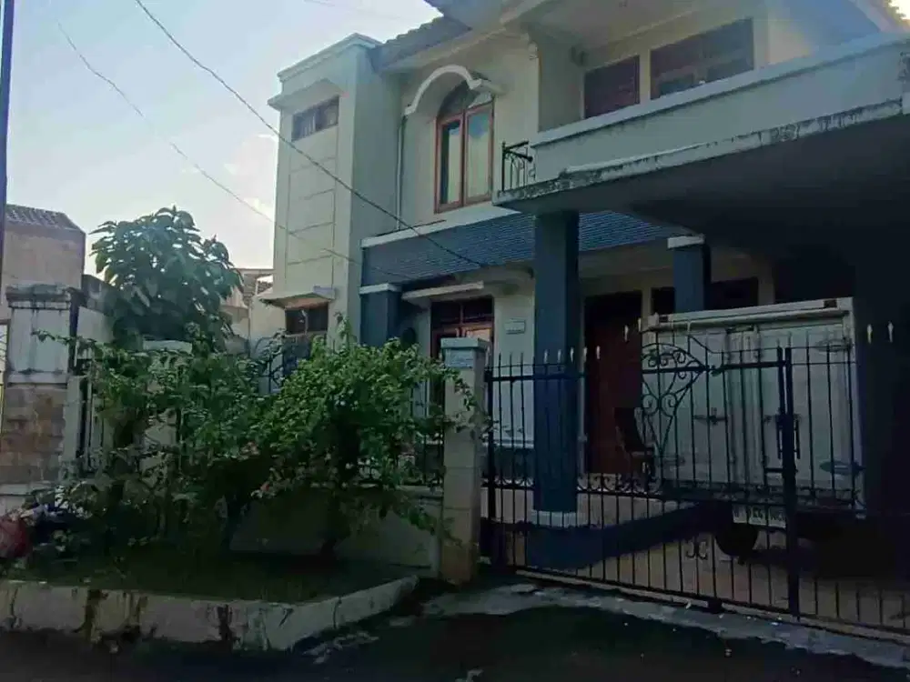 Dijual Rumah Bangunan Mandiri Sektir 1.2 Griya Loka Bsd City