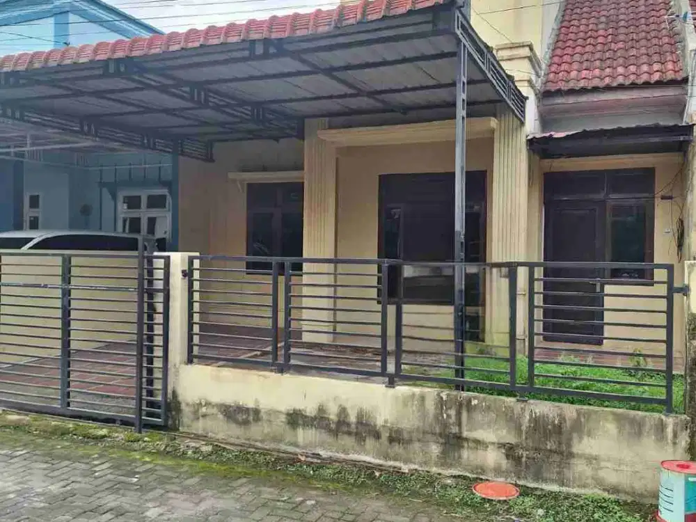 JUAL RUMAH KOMPLEK ROW JALAN LEBAR