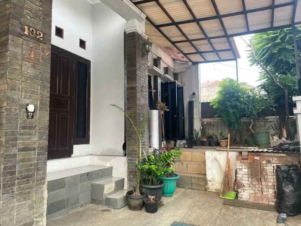 Rumah Siap Huni Palasari Kota Bandung 2 lantai semi furnished
