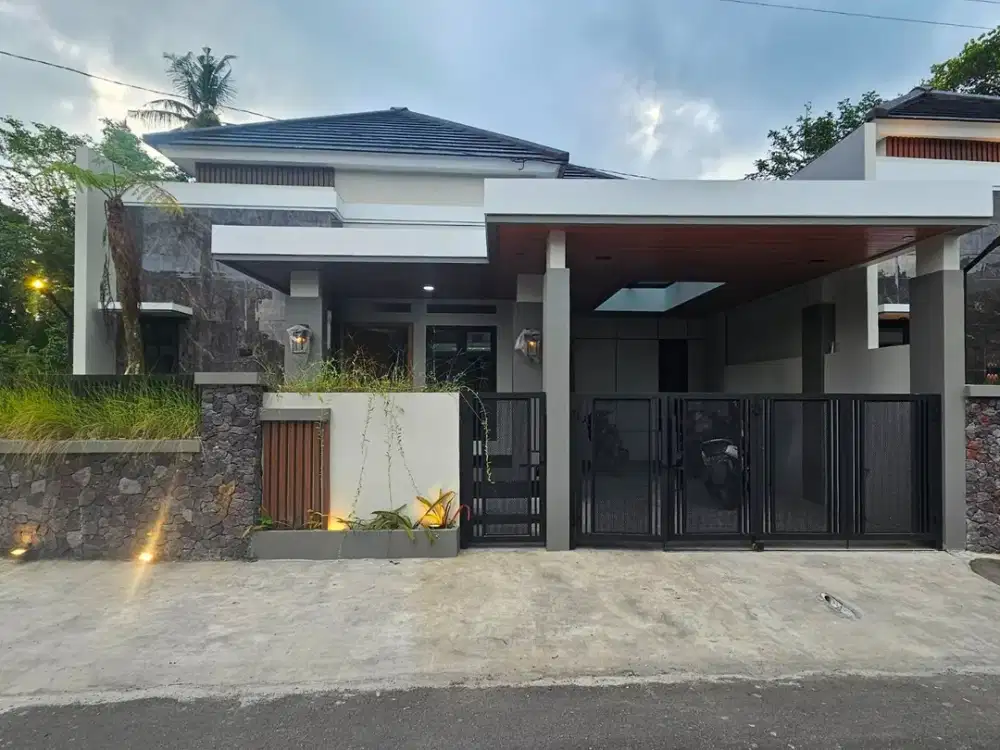 Rumah Modern Tropis Jalan Kaliurang Km13 Sukoharjo Ngaglik Sleman