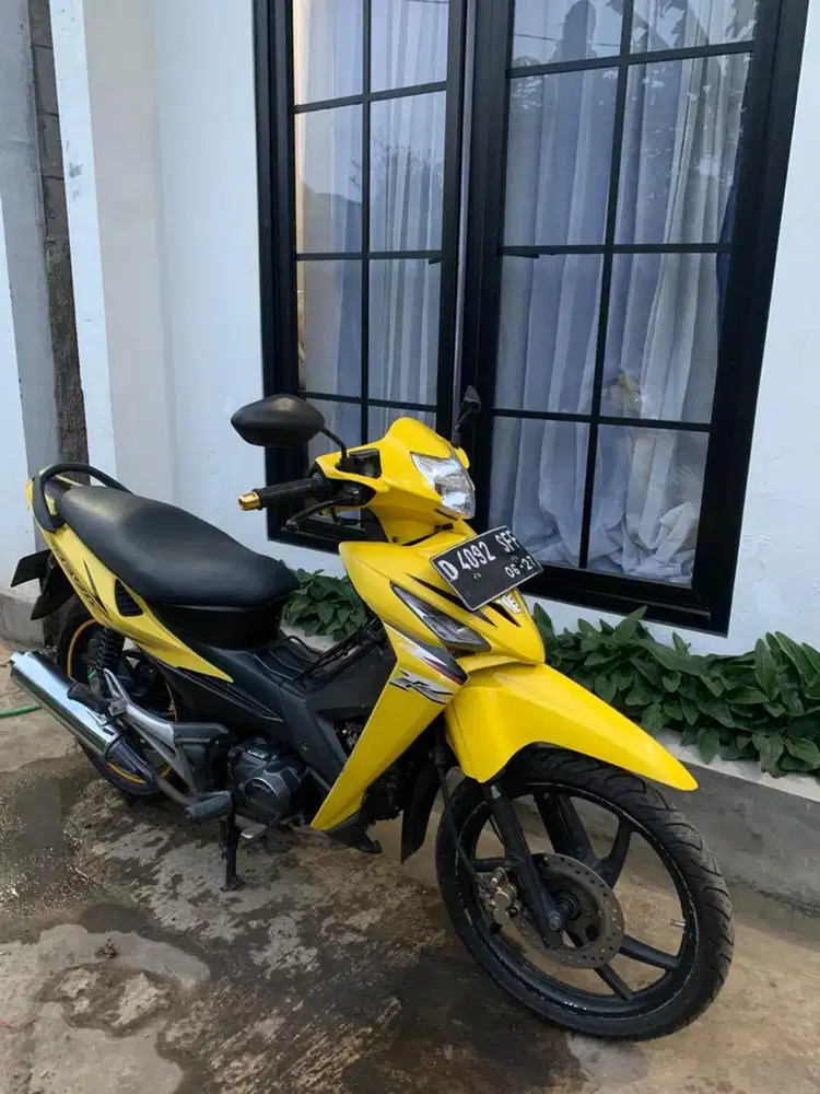 Honda revo 2007 asli kuning