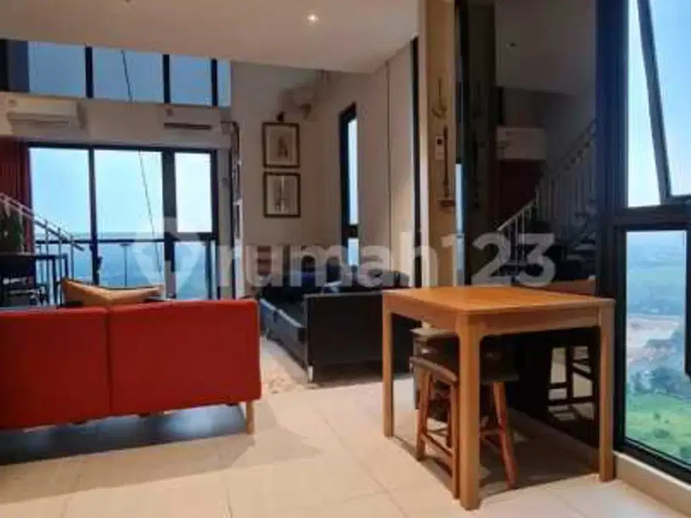 Dekat Akses Tol, Apartemen, Full Furnished, di Upper West Soho