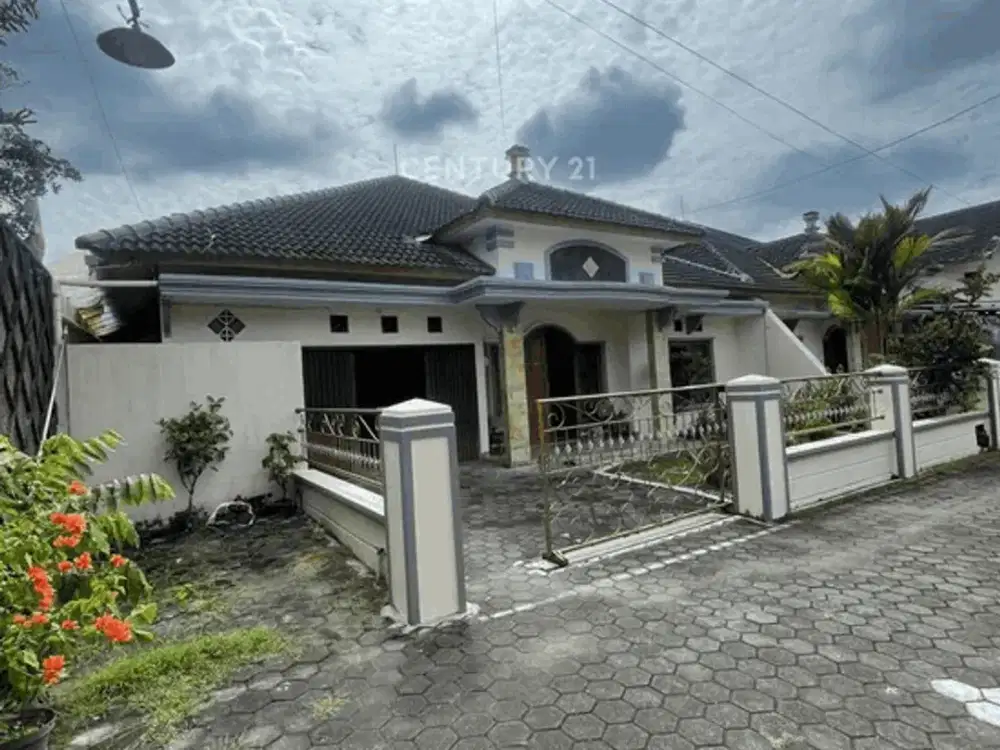 Rumah 4KT Dalam Perumahan Dekat RS Condongcatur