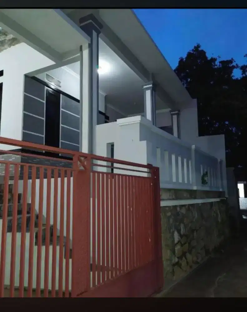 Jual rumah siap huni