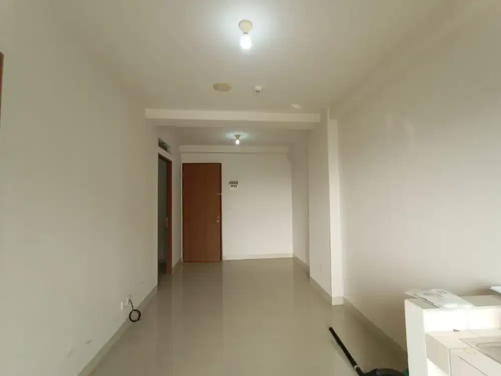 Disewakan 2BR Oak Tower A Lantai 12–  Unfurnish,View Jalan, Dekat Busway & Jaklingko, Siap Huni