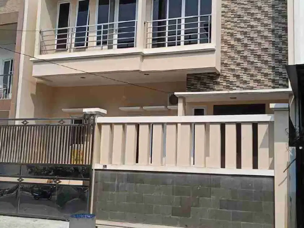Disewakan Rumah di Agung Utara,Sunter Agung.