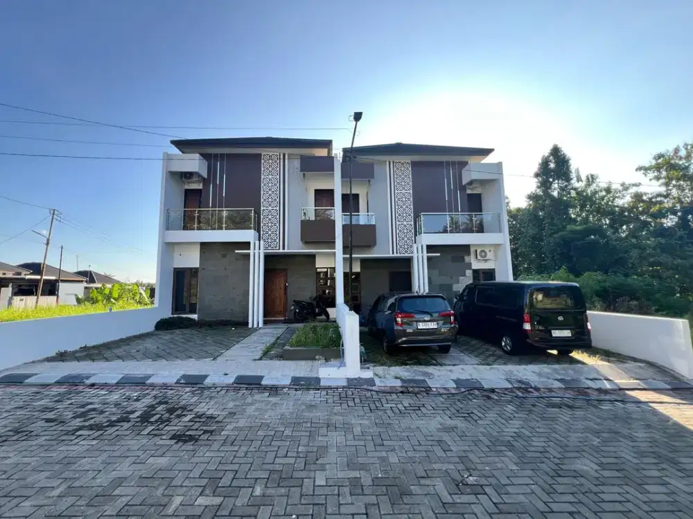 HUNIAN EKSKLUSIF 2 LANTAI DALAM CLUSTER PREMIUM DEKAT UMY & EXIT TOL GAMPING