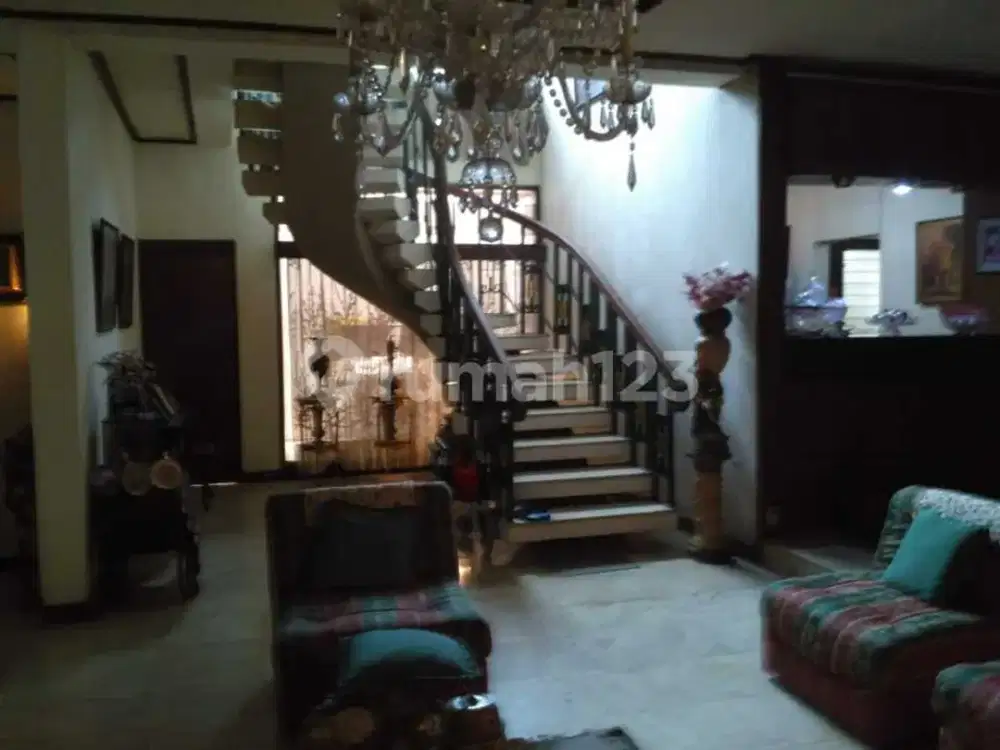 Dijual Rumah Mewah & Luas di Pejaten Barat Pasar Minggu Jaksel
