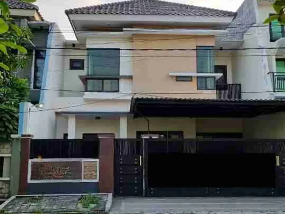 dijual rumah bagus di pondok maritim area Wiyung Surabaya barat