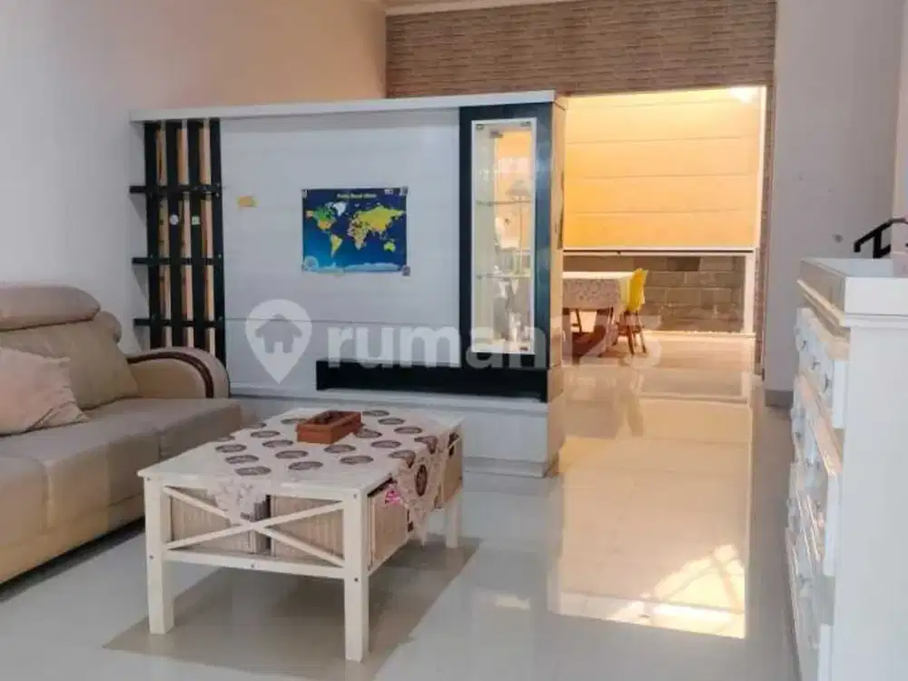 Dekat Akses Tol, Rumah, 2 Lantai, di Green Sarpa Residence